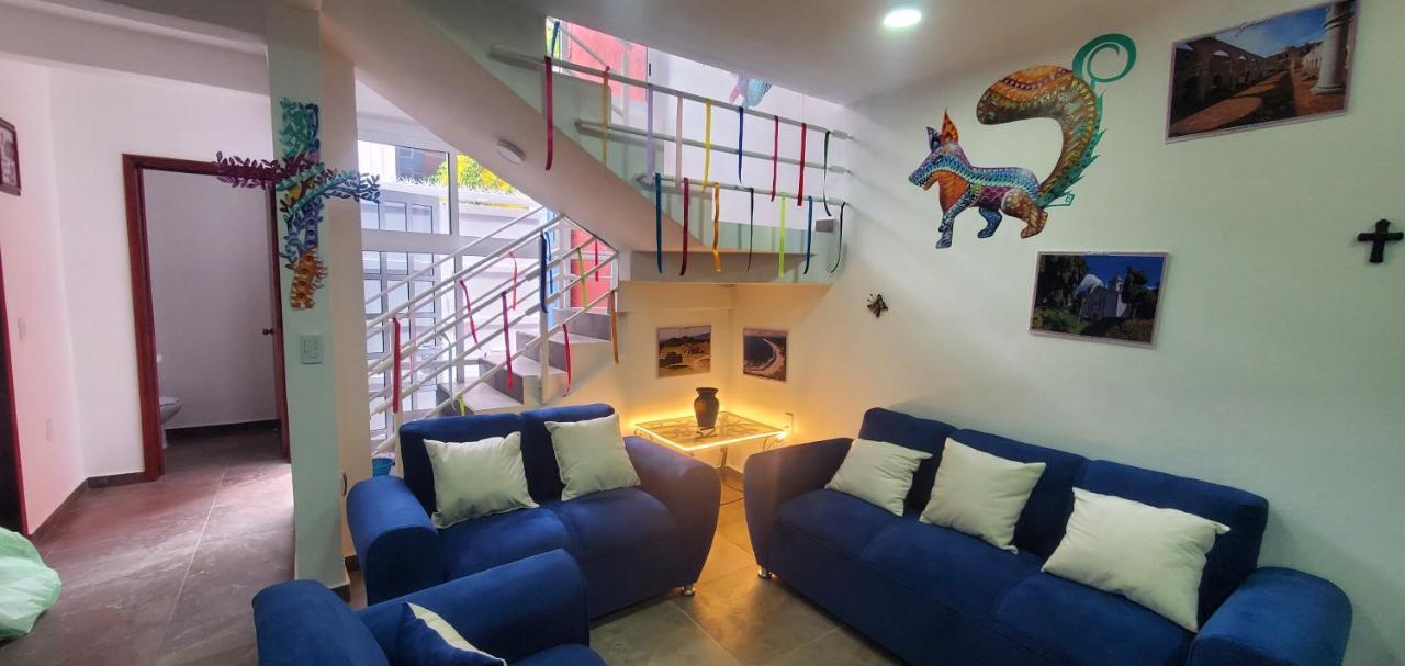Hostal Guelaguetza Bano Compartido Oaxaca Bagian luar foto