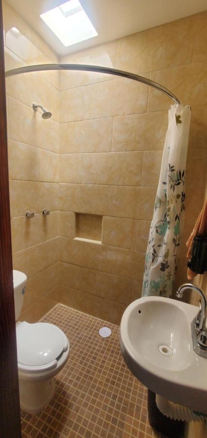 Hostal Guelaguetza Bano Compartido Oaxaca Bagian luar foto