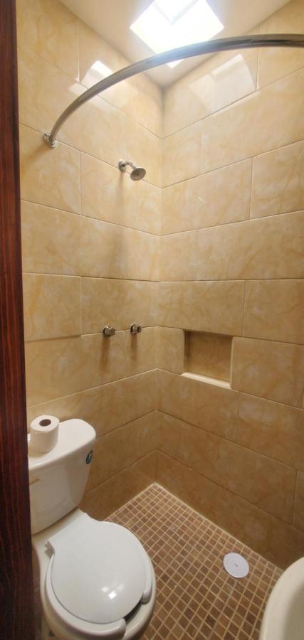 Hostal Guelaguetza Bano Compartido Oaxaca Bagian luar foto