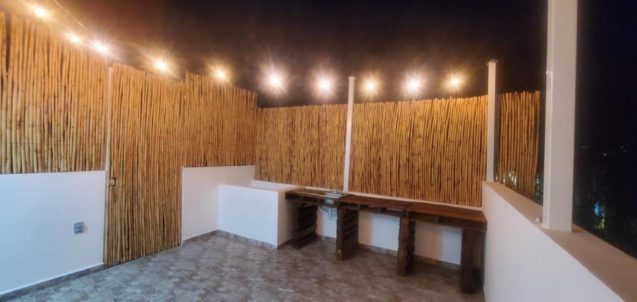 Hostal Guelaguetza Bano Compartido Oaxaca Bagian luar foto
