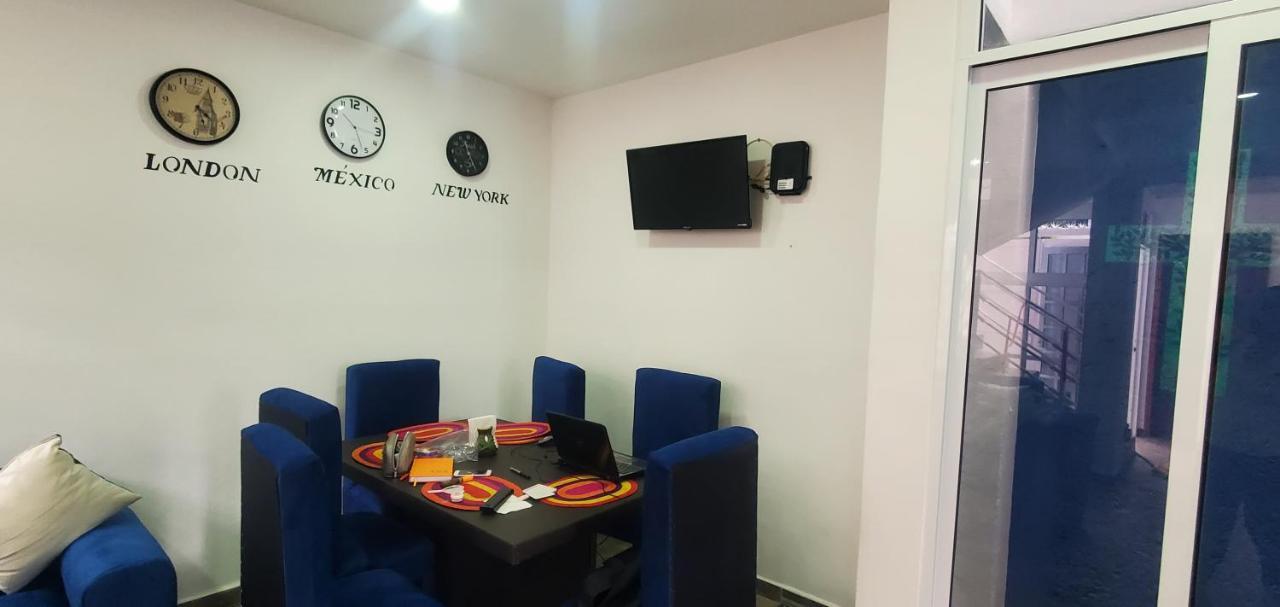 Hostal Guelaguetza Bano Compartido Oaxaca Bagian luar foto